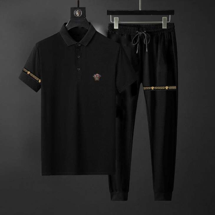 Picture of Versace Shirt Pant Suits _SKUVersaceM-3XL12yx5324810